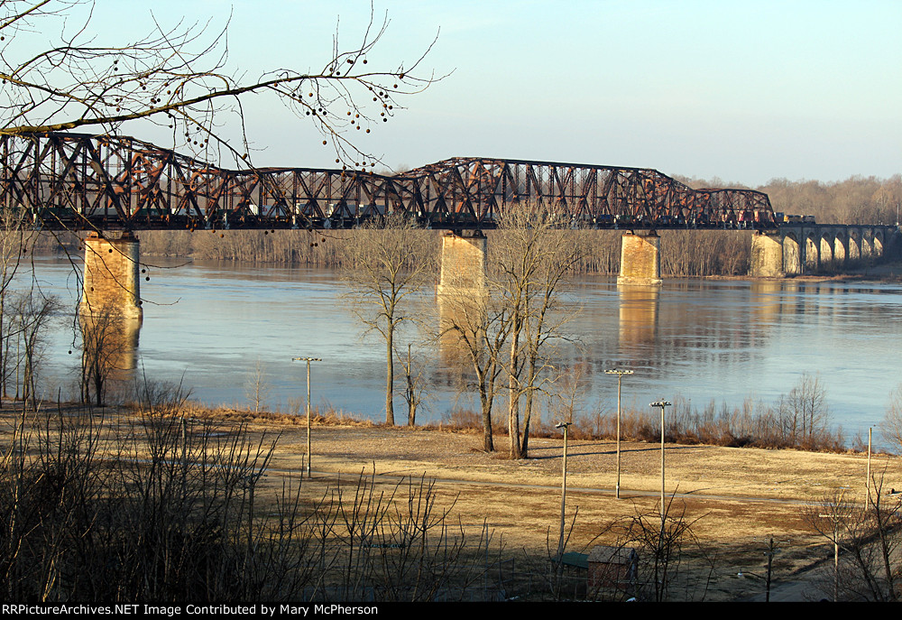 Southbound on the Thebes Bridge